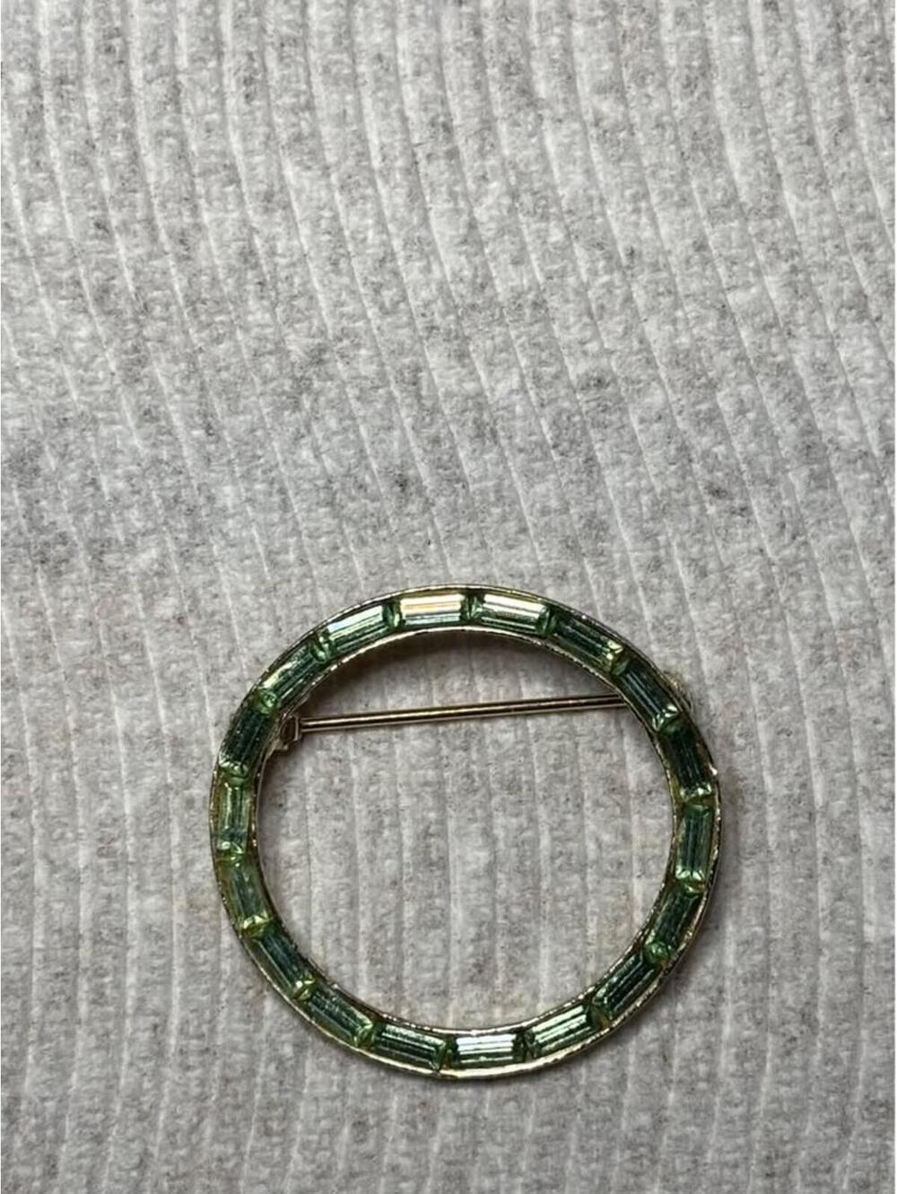 Vintage Green Baguette Rhinestone Circle Brooch